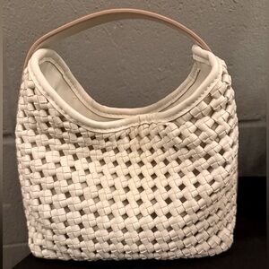 Elegant White Woven Handbag